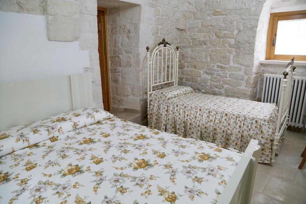 Trullo Montetrecarlini Villa Alberobello Habitación foto
